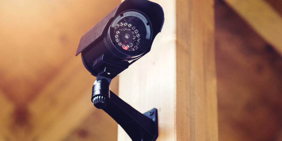 Com funciona una càmera IP i en què es diferencia d’una càmera CCTV